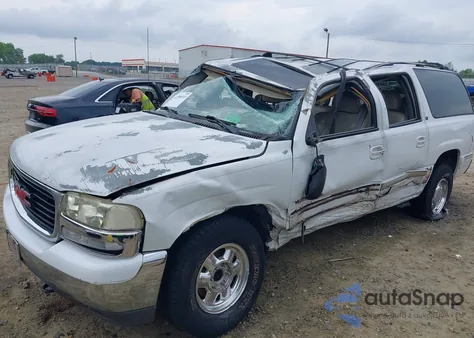 2002 GMC Yukon Xl 1500 Slt из США, поврежденный, VIN 1GKEC16Z42J136352